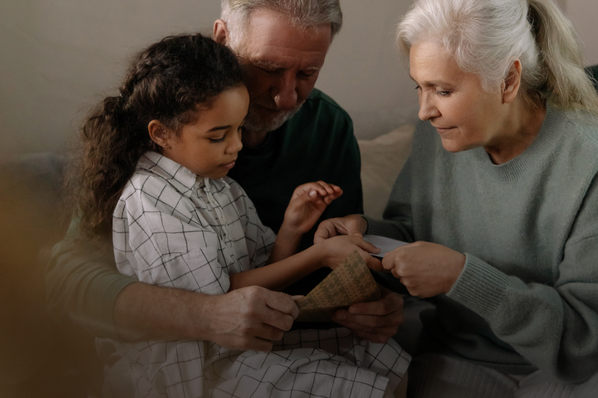 Derechos de los Abuelos en Minnesota: ¿Tiene Derecho a Ver a sus Nietos?