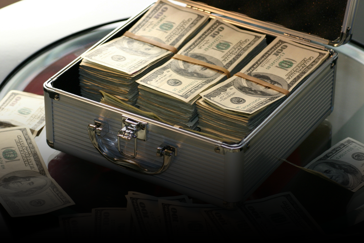 ¿Qué hacer si su esposo le está reteniendo dinero en un divorcio?