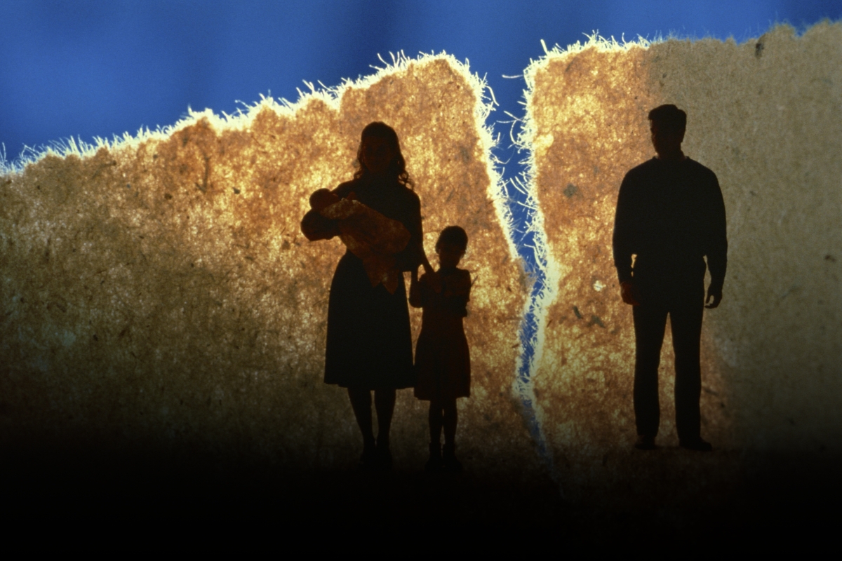 ¿Puede Uno de los Cónyuges Quedarse con el Negocio Después del Divorcio en Minnesota?