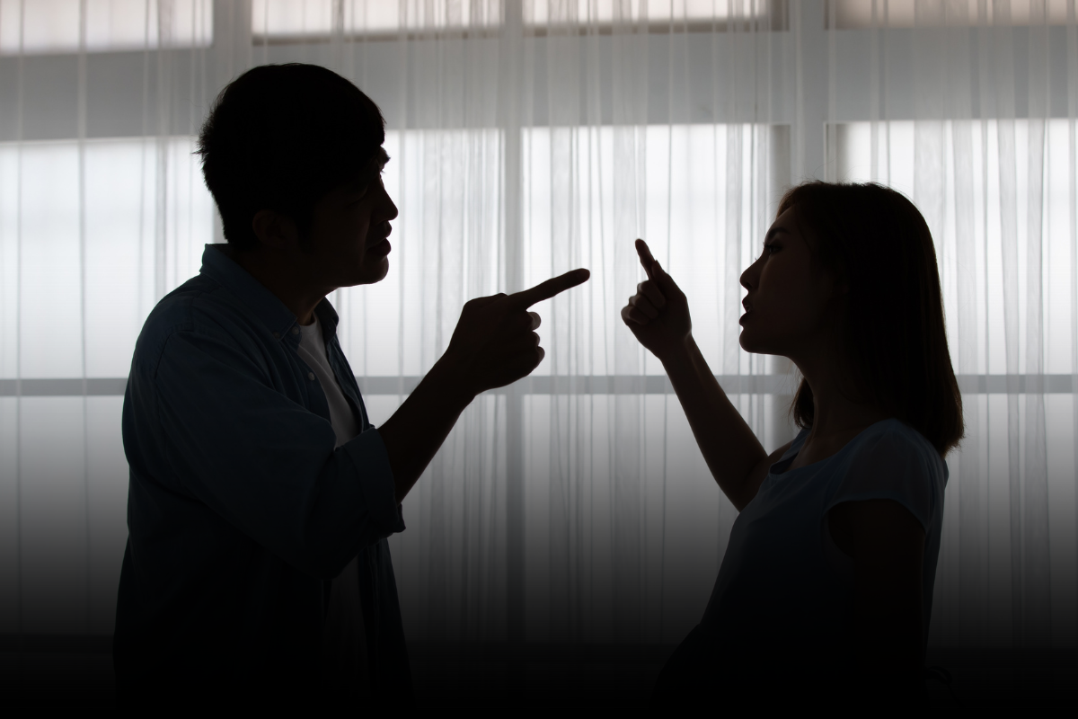 ¿Pueden arrestarme por gritar durante una discusión en Minnesota?