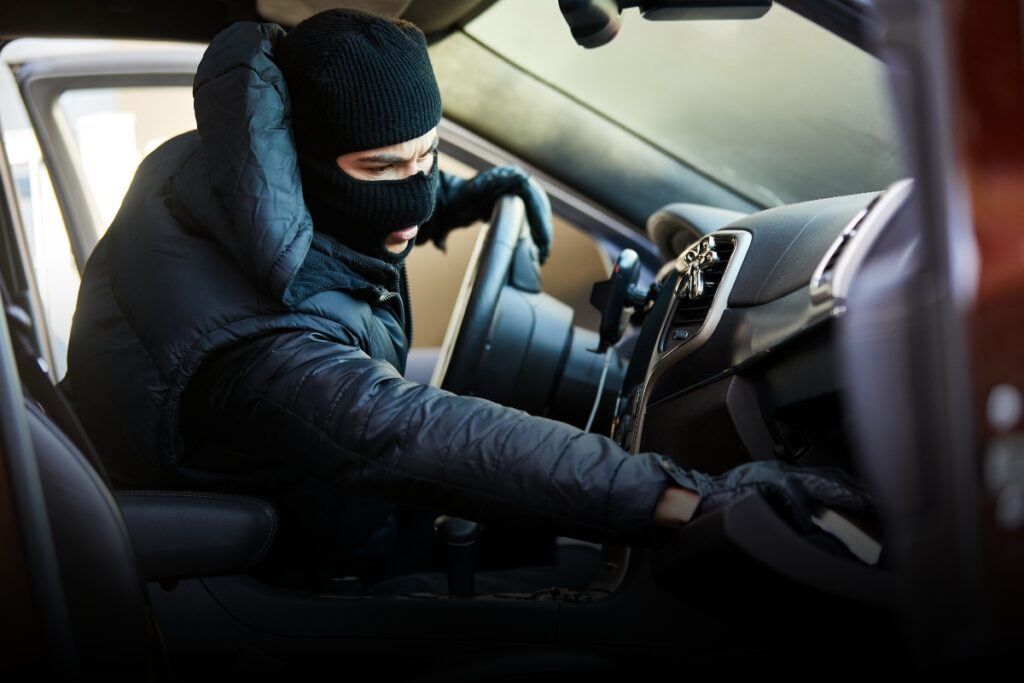 Entre Robo Menor y Robo Como Felonía en Minnesota