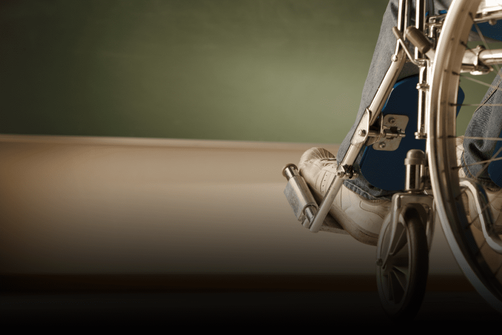 pena por agredir a una persona con discapacidad en Minnesota