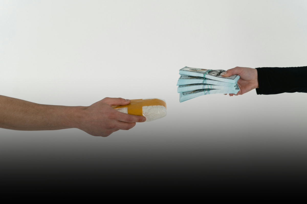 ¿Puedo ser acusado de intento de venta de drogas en Minnesota sin que me atrapen vendiendo?